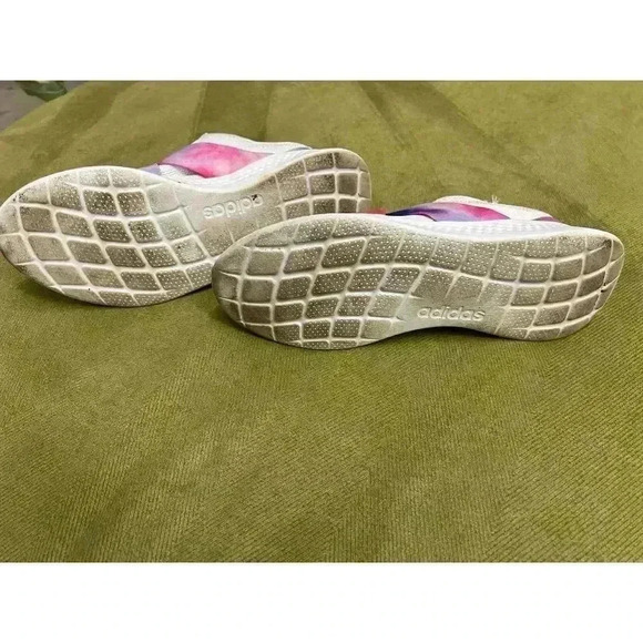 Adidas - Picture 4 of 7